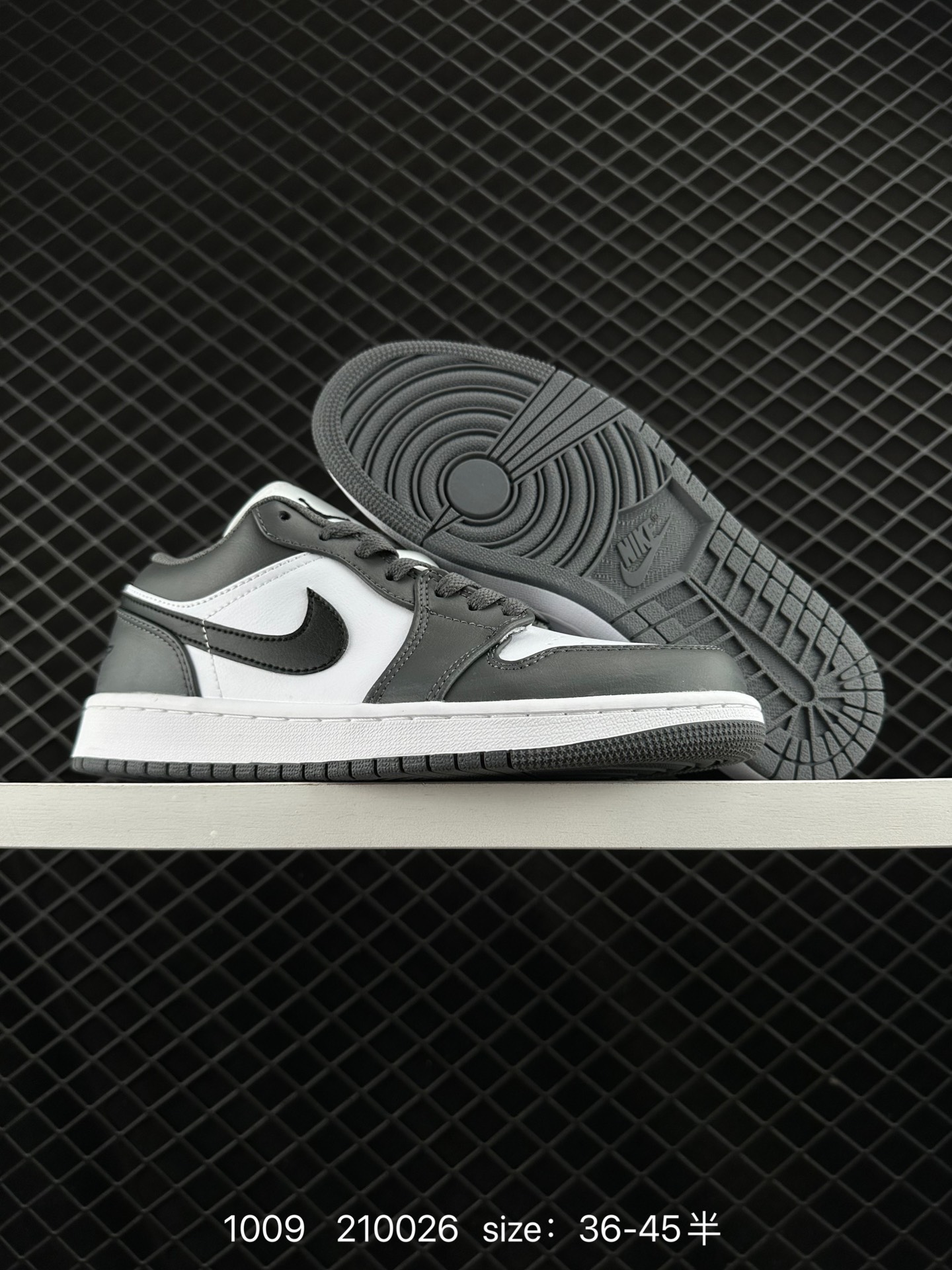 Air Jordan 1 Low AJ1